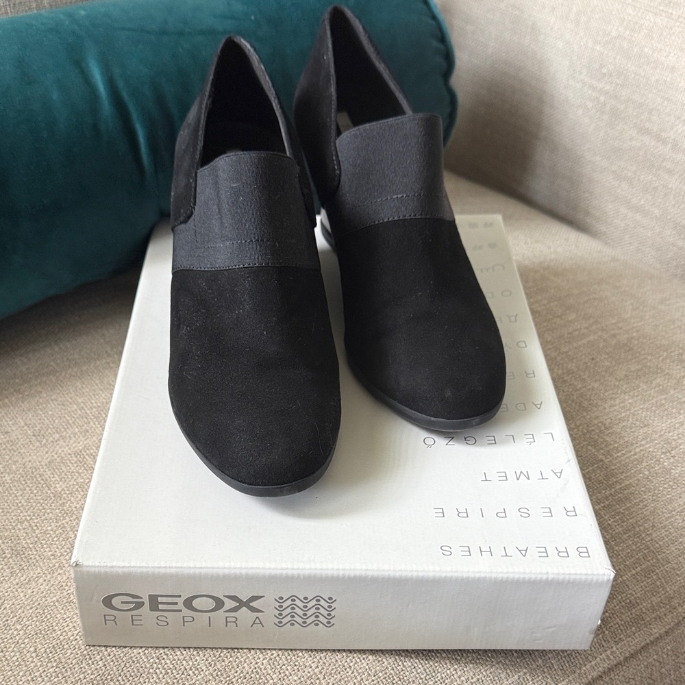 Geox Women's Black Goat Suede